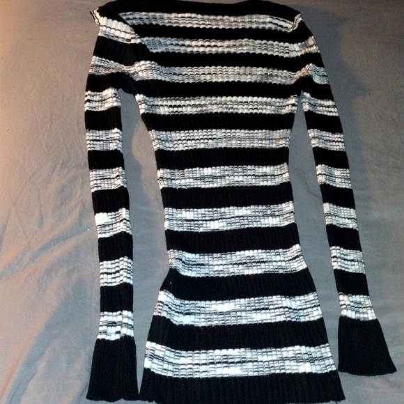 Pink Republic Long Sleeve Striped Top - Picture 4 of 5